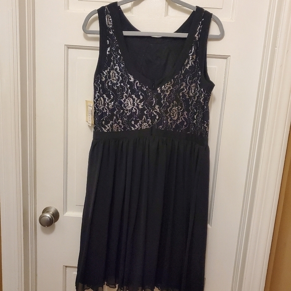 NWT ECI New York Black/Silver Cocktail Dress Size 14 Missy Retail $64.00 - Picture 12 of 13